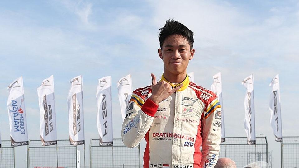Presley Martono, merupakan anak muda Indonesia yang disebut-sebut sebagai pembalap masa depan Tanah Air di kejuaraan balap mobil Formula 1 (F1). - INDOSPORT